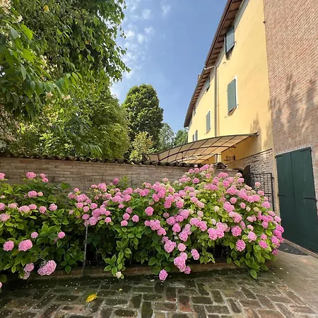 La Corte Vicino Maranello * Colombaro (Modena)